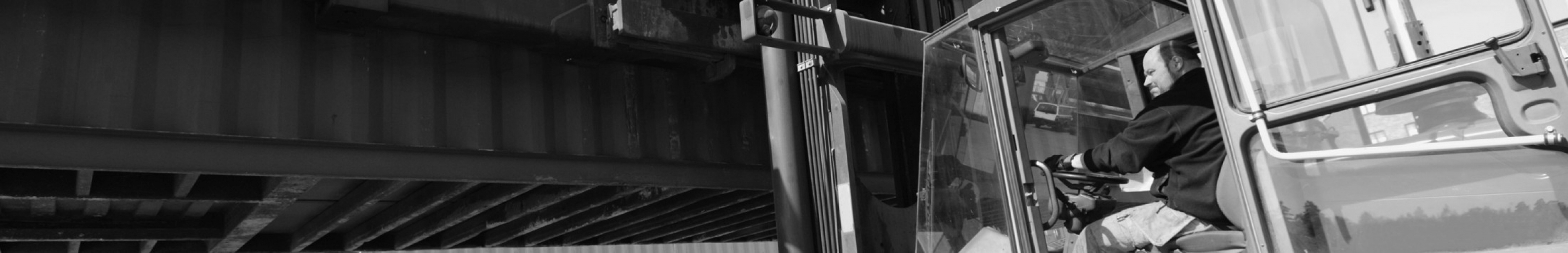 Image of container handler